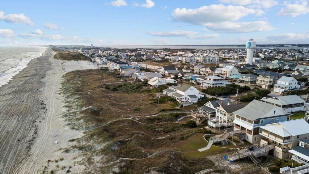 Sunset Shores 5 Bedroom Home