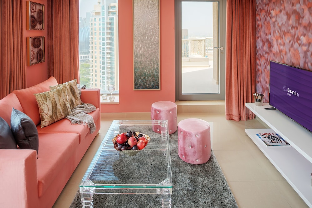 Dream Inn Dubai – 29 Boulevard with Private Terrace