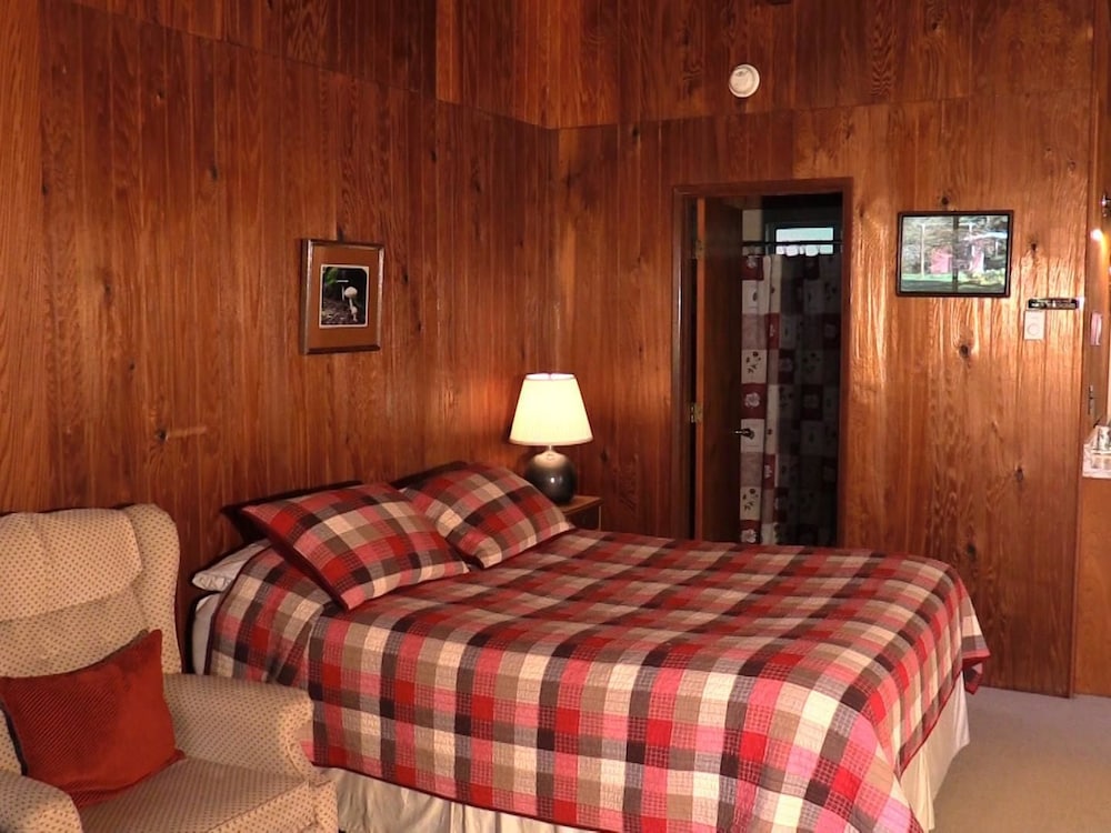 The Wayfarer Resort