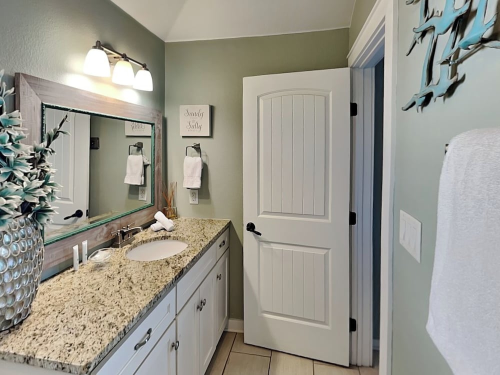 Sugar Shack by Silver Sands Vacation Rentals