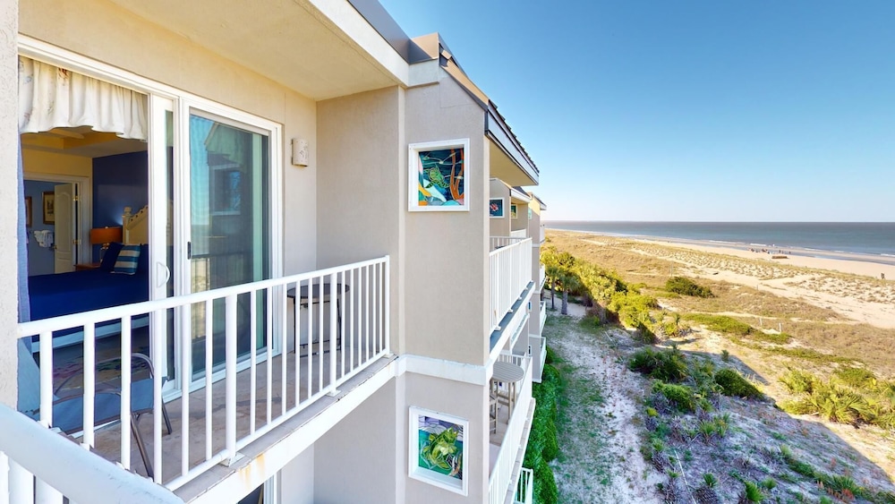 Beach House 2 by Tybee Vacation Rentals