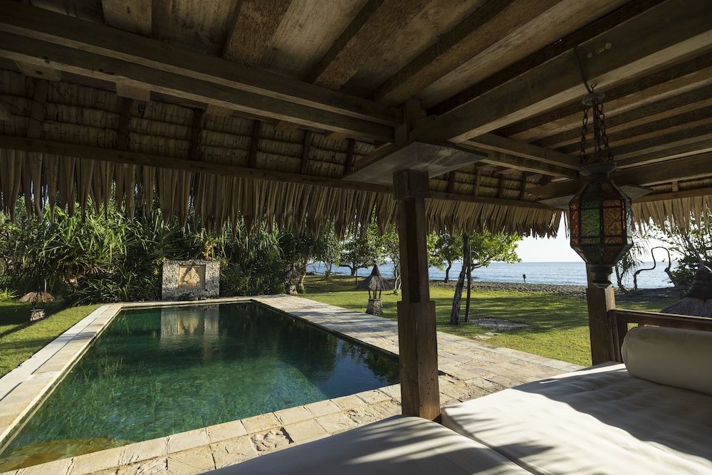 Puri Ganesha Villas