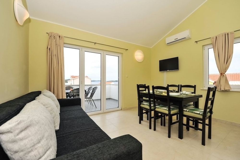 Apartments Kruno