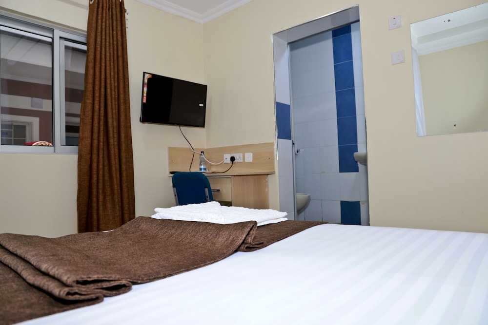 Twinspot Guest House view 5