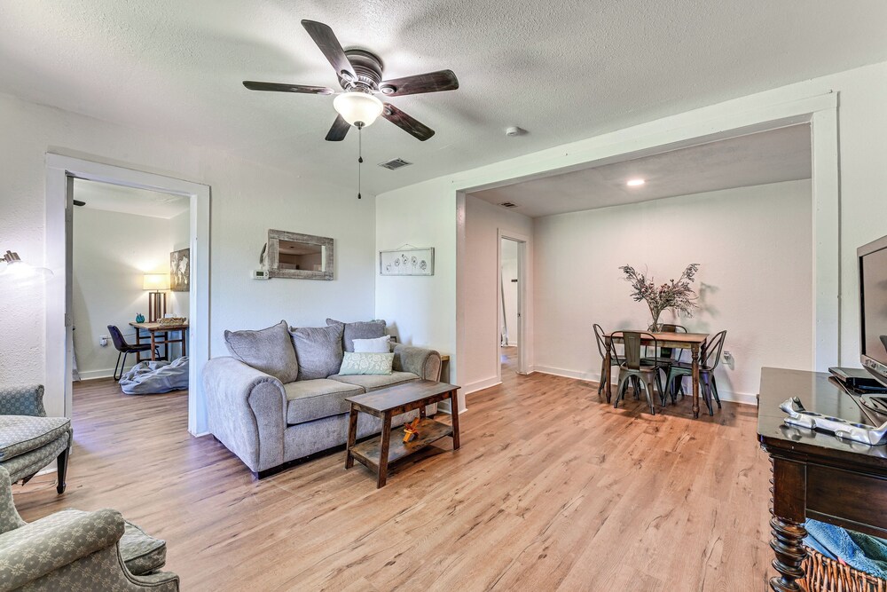 Pet-friendly Home w/ 1-acre Yard in Aubrey