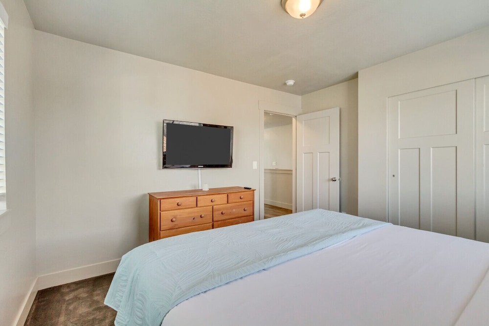 3 Bed 2 Bath King Beds With Smoker Grill