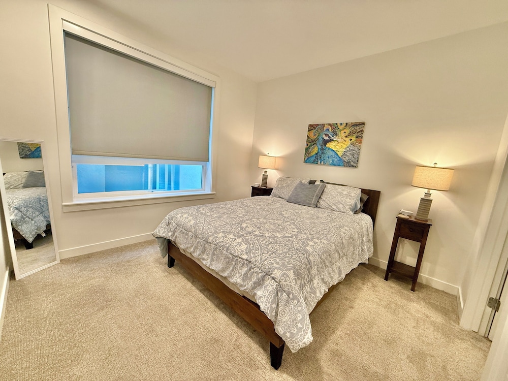 Luxurious New Condo in Downtown SLC