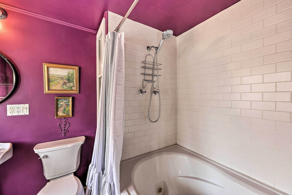 Walk to Dtwn: Historic Home in Eureka Springs