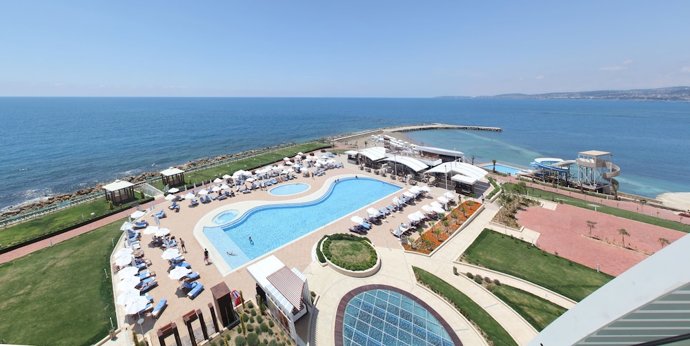 Gold Island Selected Hotel