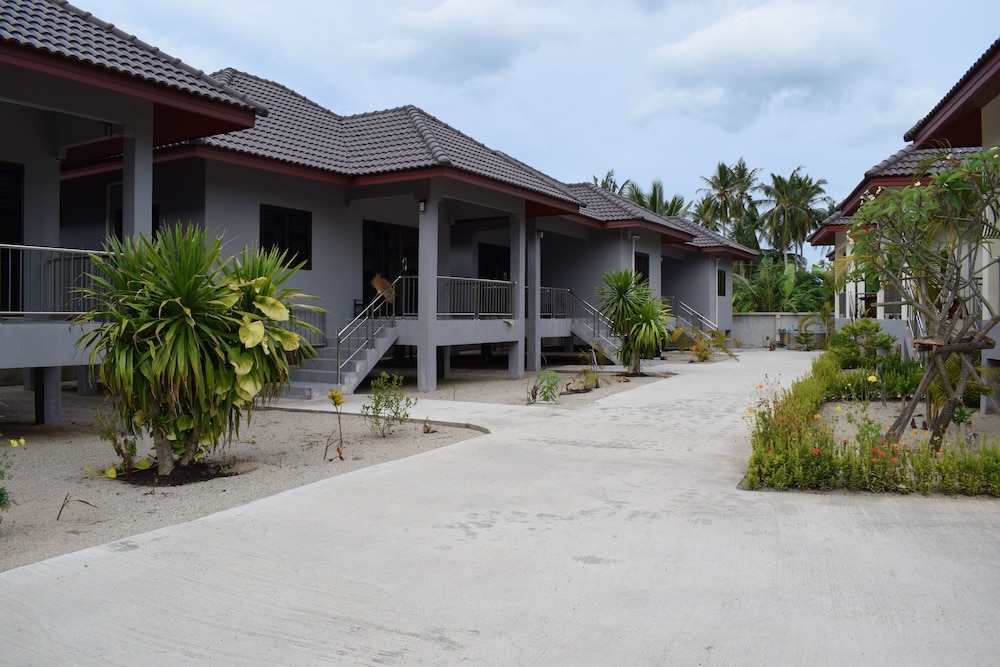 Serenity Resort