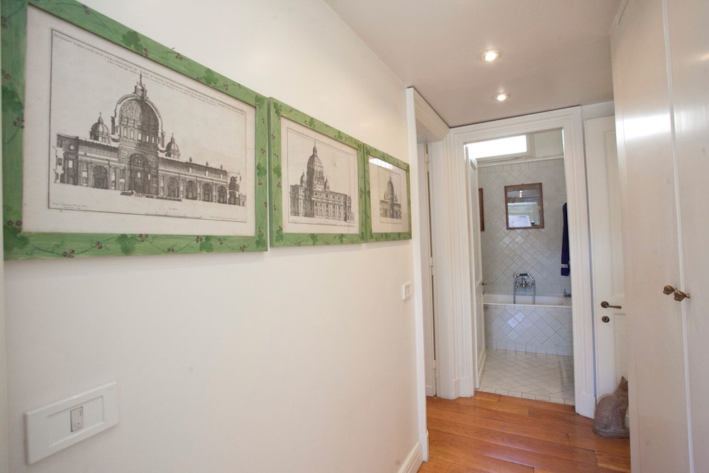 Campo De' Fiori Apartments
