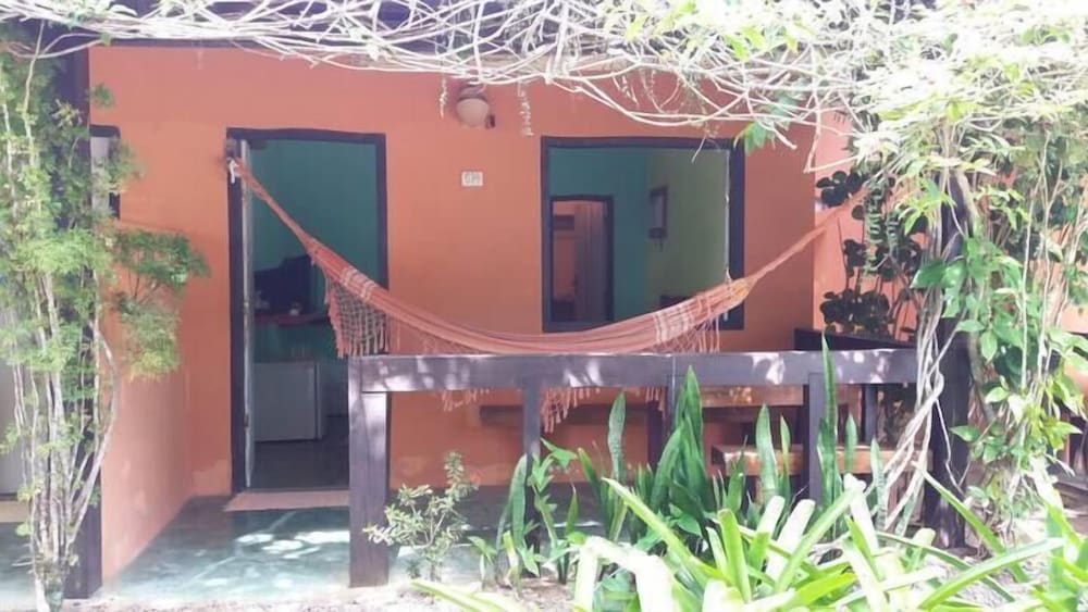 Casa de Temporada Felicidade, 38 Hóspedes, 2 Piscinas, 9 Suítes e 2 Churrasqueiras em Itacaré Bahia