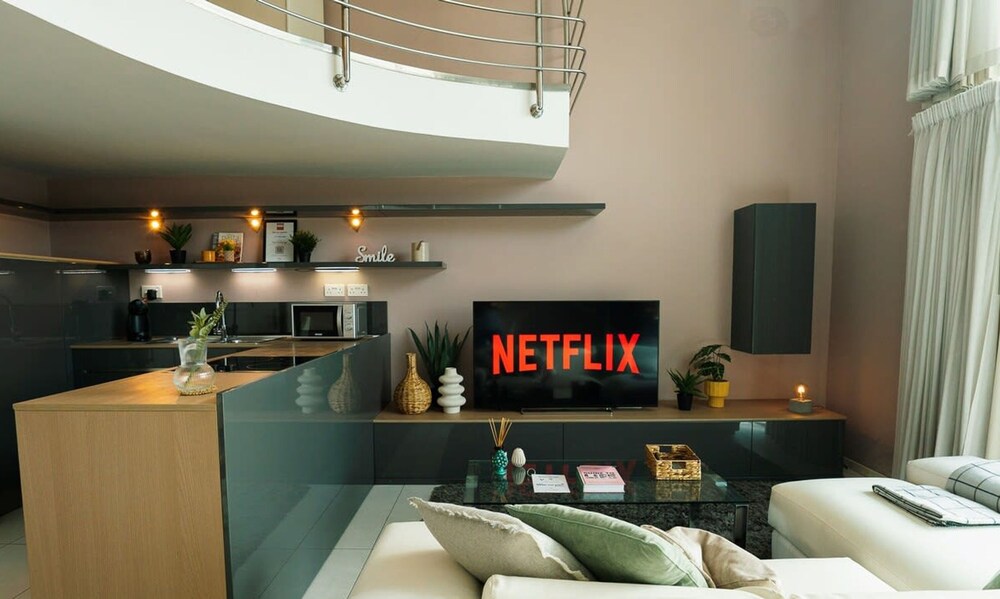 Amazing Seafront Duplex Apartment Sliema