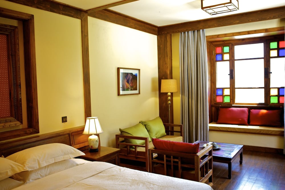 Songtsam Benzilan Hotel view 5