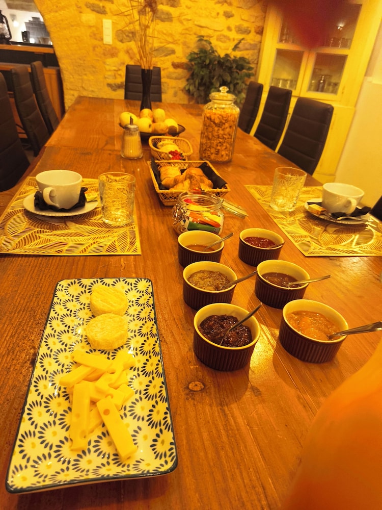 Mas de Castille Guest House