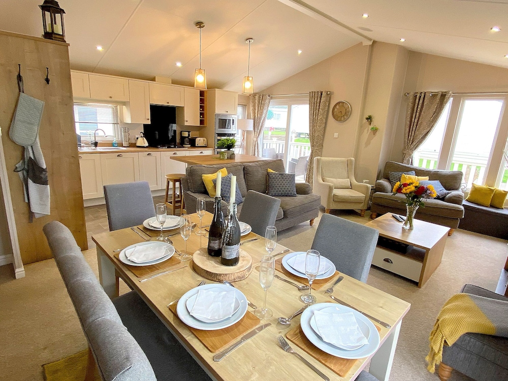 Meadow Lodge