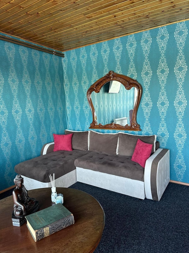 Odelia hostel