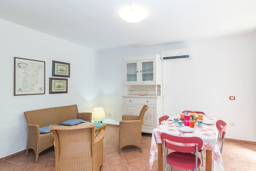 Appartamento Levante With Shared Pool view 2