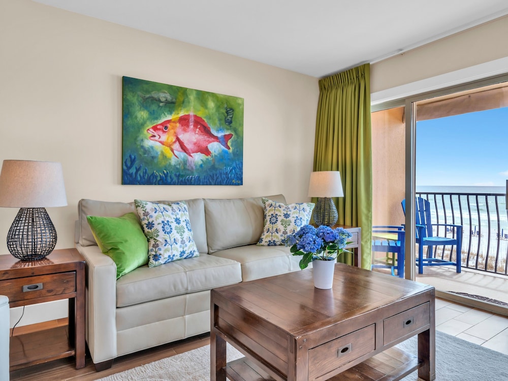 Coral Reef Club 32 1 Bedroom Condo