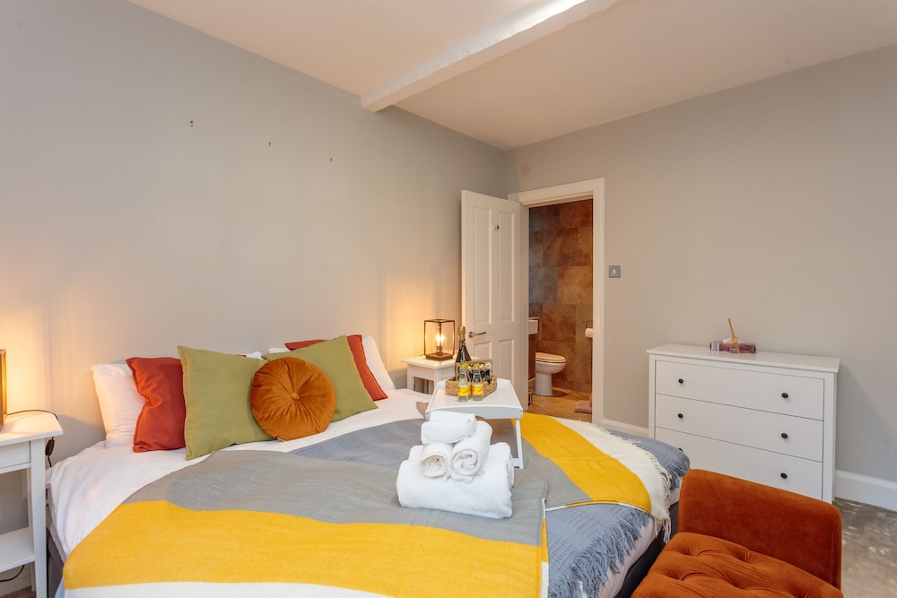 Beautiful Hideout in Center of Edinburgh - Business - Holidays view 4