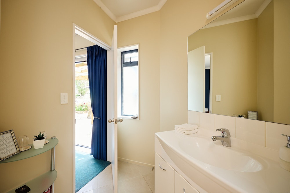 Awatea Country B&B