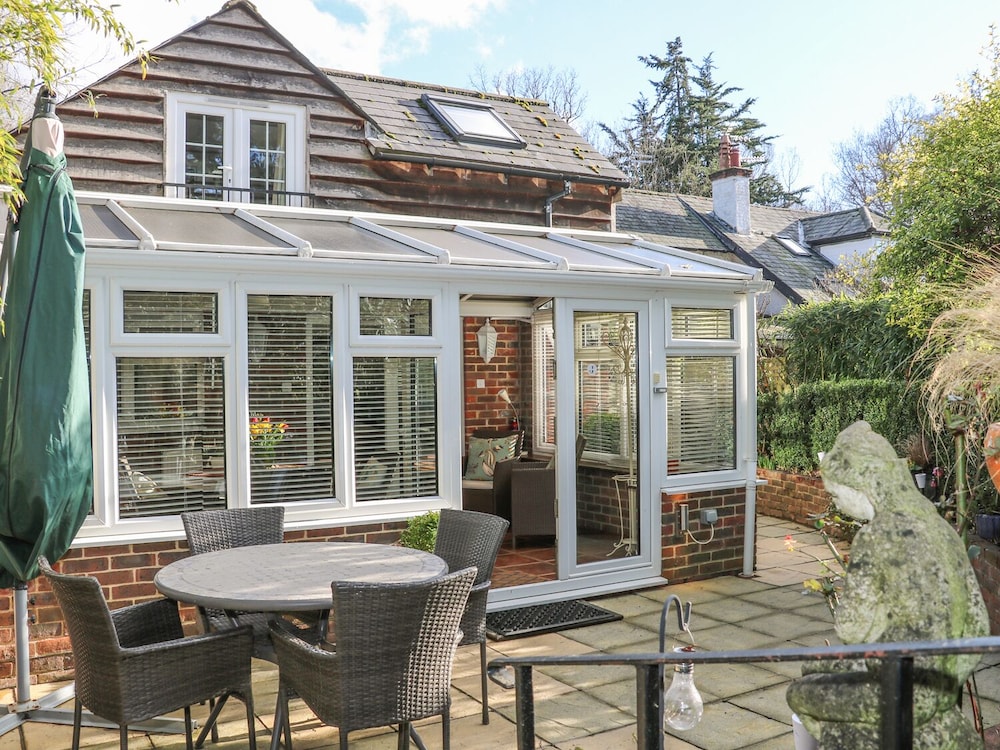Woodend Annexe