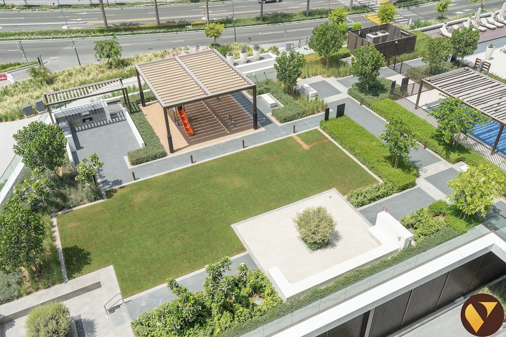 Vogue Creek Crescent Balcony Pool View