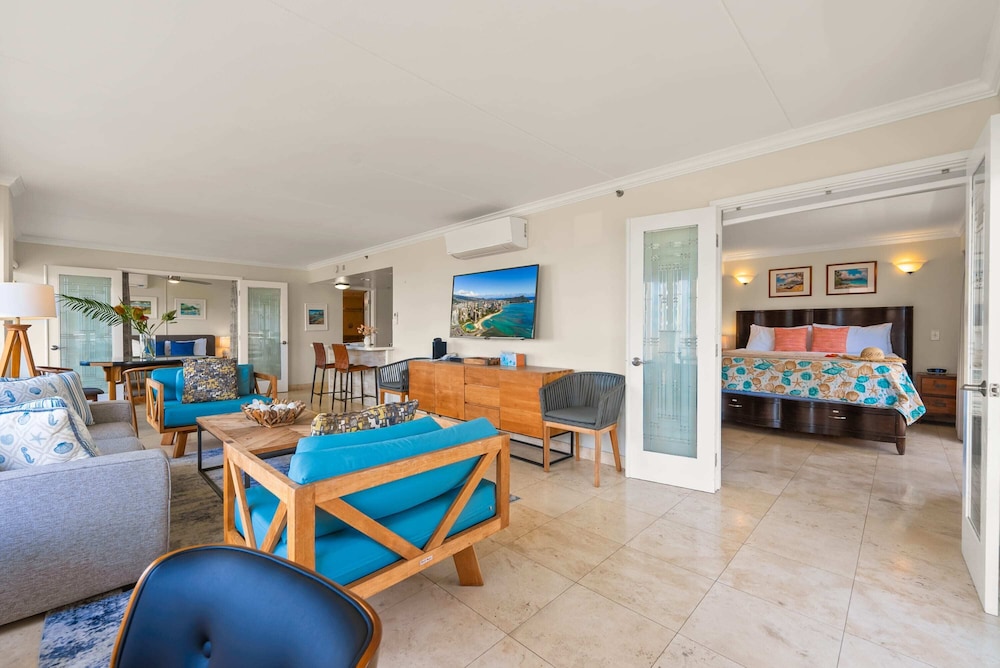 @ Marbella Lane - Cozy 2BR w/ Amazing Ocean Views