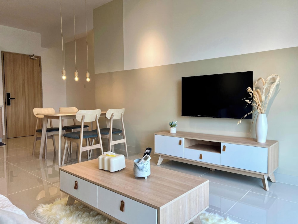 Aradia Residence Lake City KL North