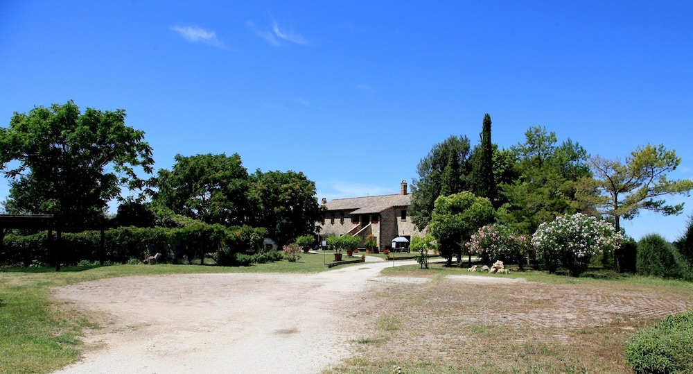 Podere Agrituristico Luchiano