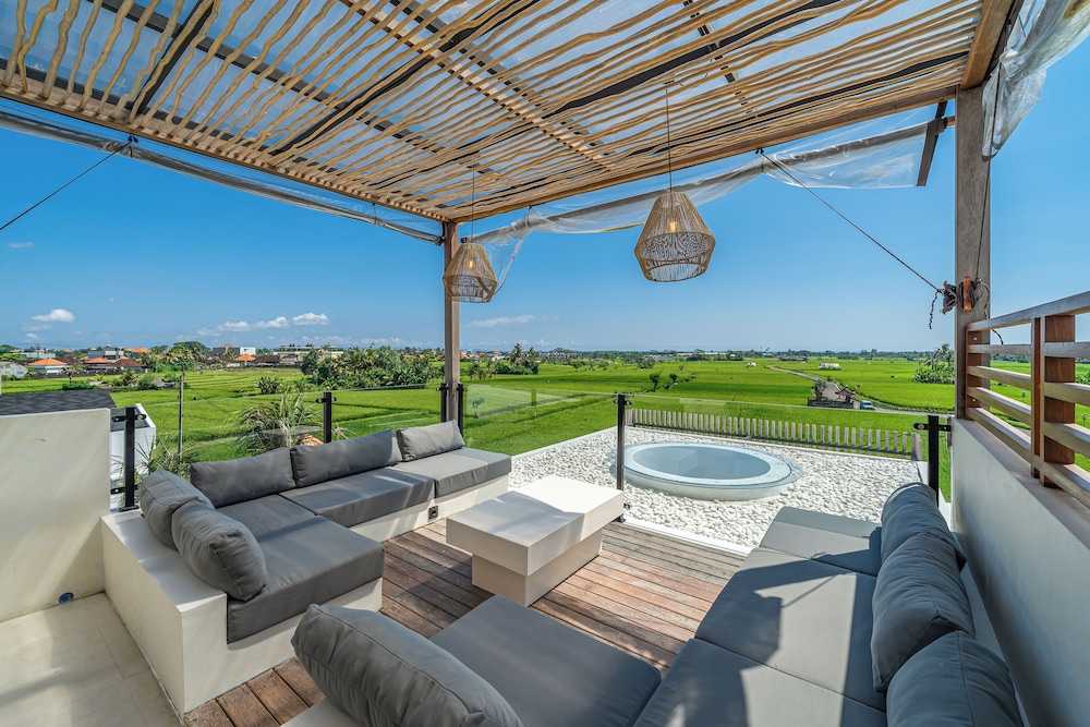 Villa Lumira
