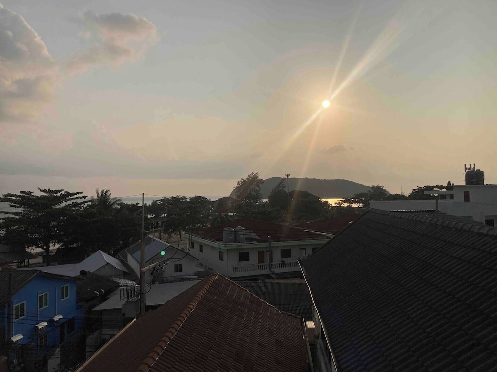 Modern Rustic Seaview 1 Bedroom Retreat With Free Coworking