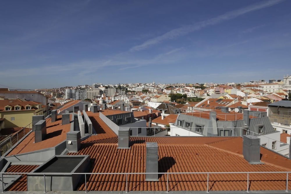 Santa Catarina Superior Apartments by linc