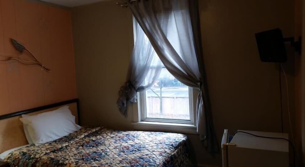 A Voyageur's Guest House - Image 5