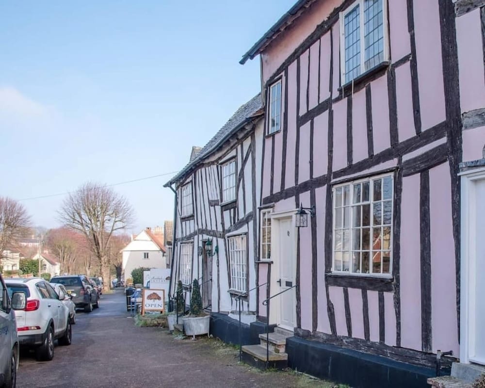 Sudbury Vacations - Rose Cottage Lavenham - Property Image 1