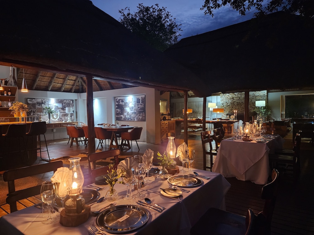 Karongwe - River Safari Lodge