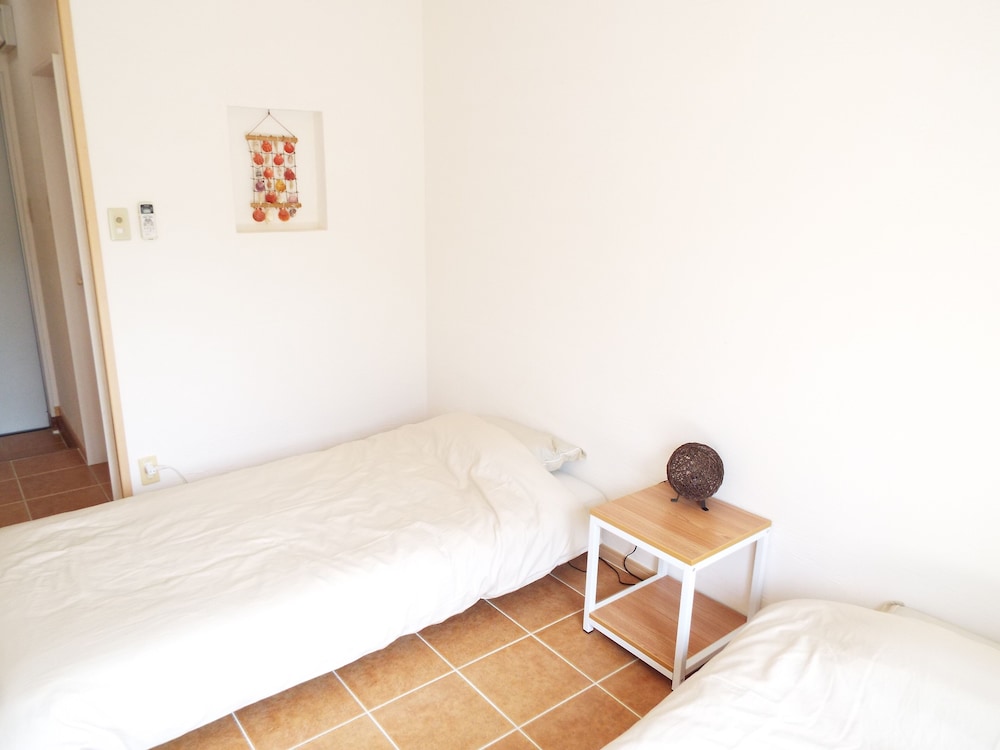Asobi Base Yamabare House Ishigakijima view 3