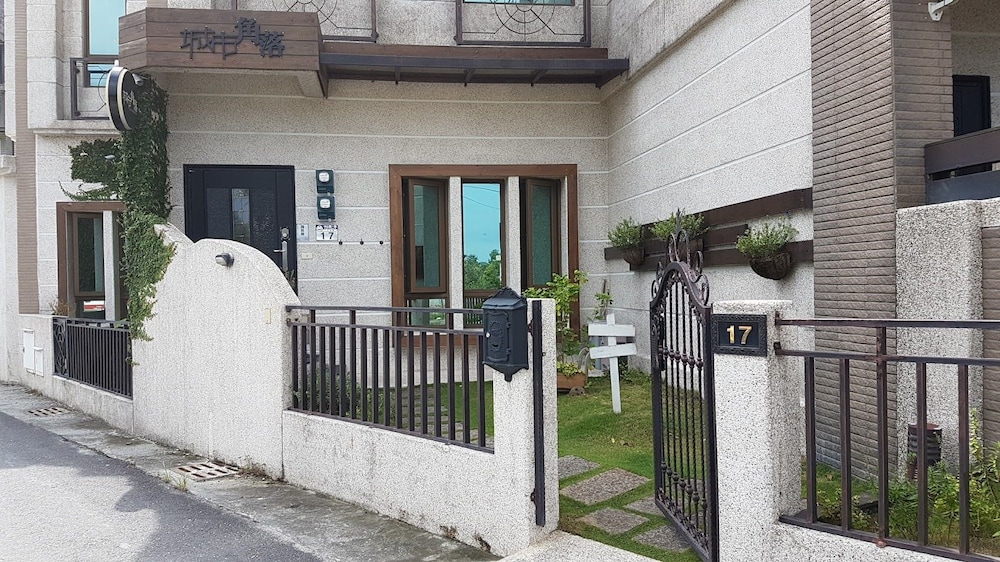citycornerbnb