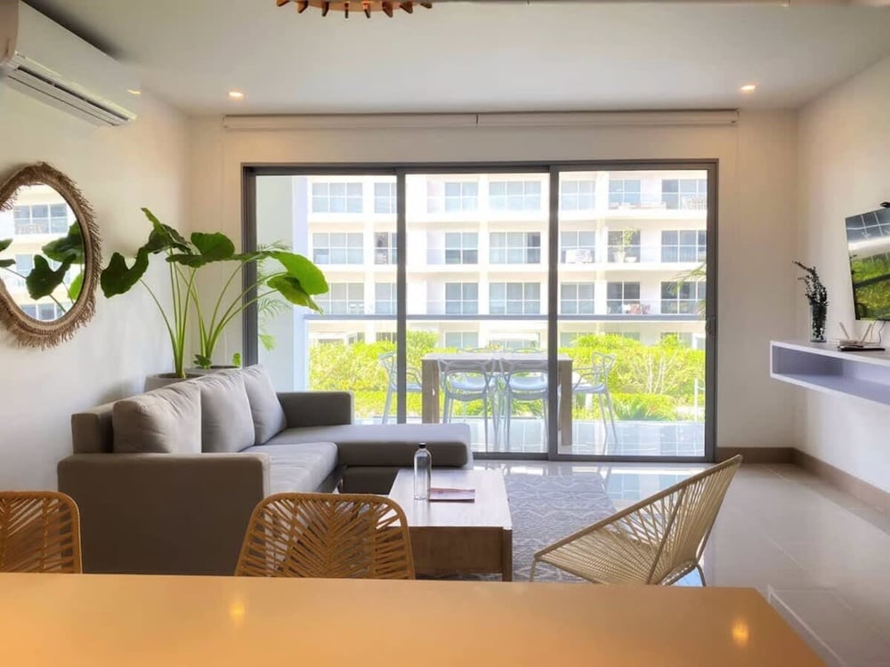 w Fantastic 2BR w AC in Sunny Cartagena