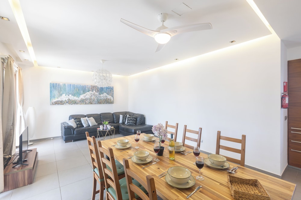 Ayia Napa Satin Villa Svi1