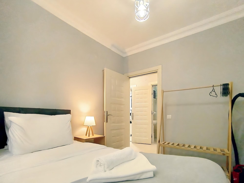 Cozy Flat Near Shopping Malls in Kepez Antalya