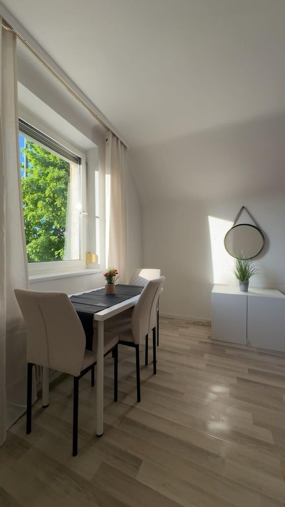 Cozy Garden Villa near Danube For 16P