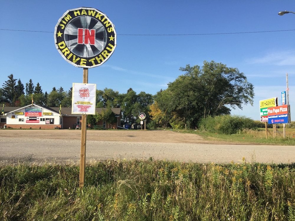 Theodore Motor Hotel