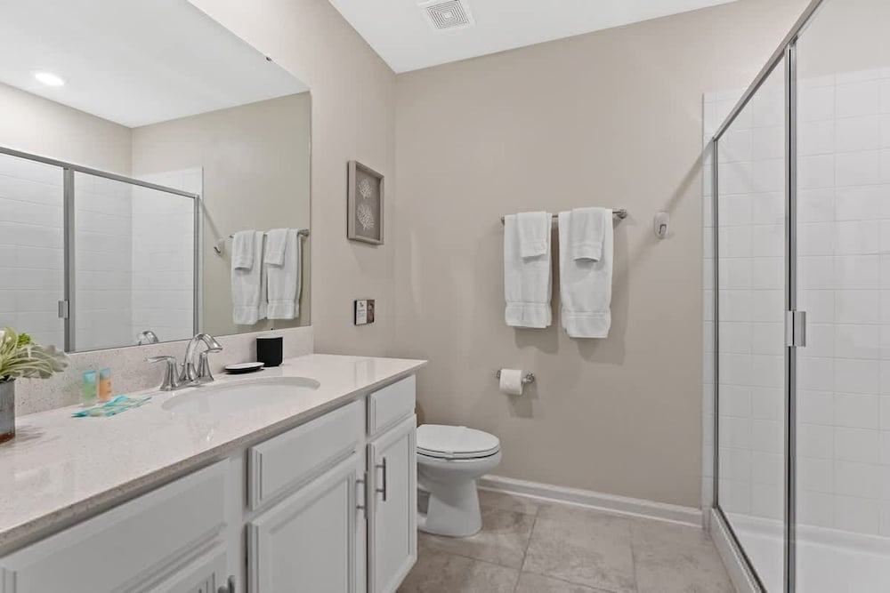 No Stairs 2BR Apartment at Champions Gate
