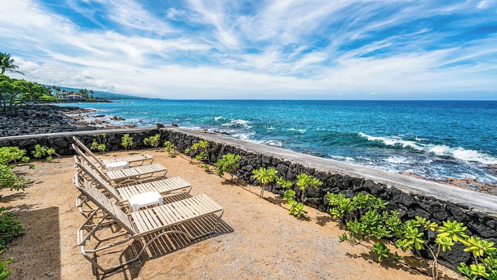 Ocean Views - No Stairs! - In Unit Washer/dryer - BBQ - Vrkcv