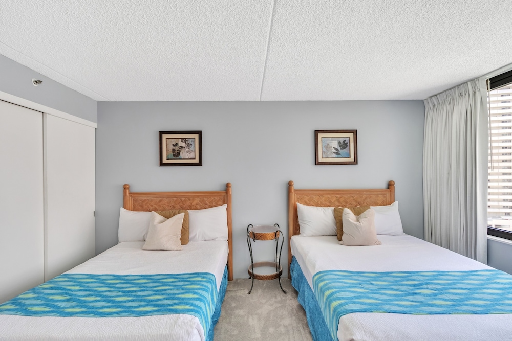 Tower 2 Suite 1208 -QQE by Koko Resort Vacation Rentals