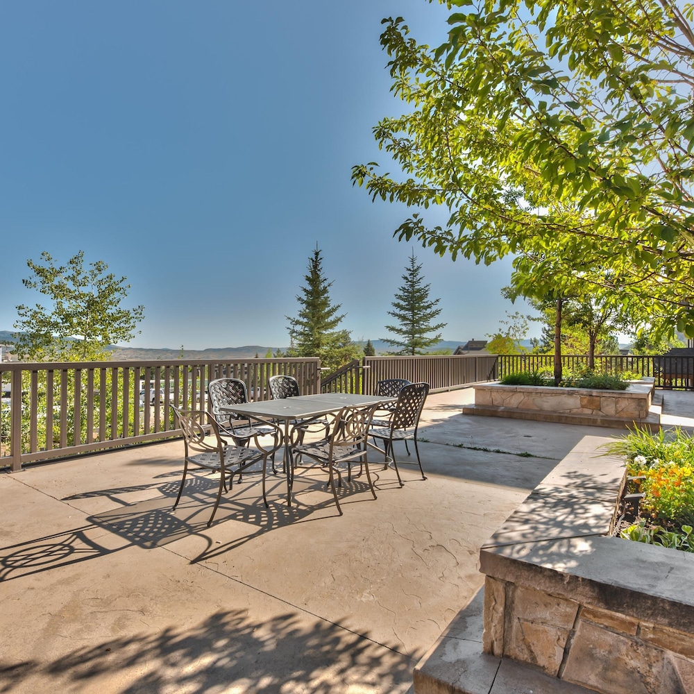 Silverado 223 B in Park City view 5