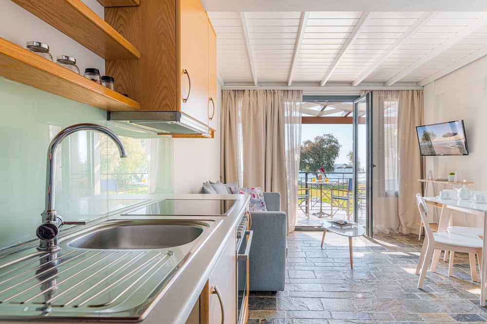 Naftilos Residences I view 5