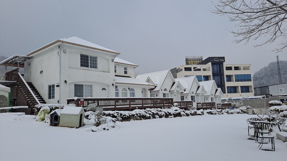 Hapcheonho View Smile Pension