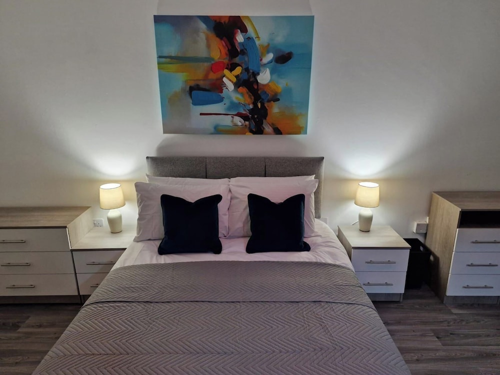 Sheffield Serenity House With 4 Bedrooms